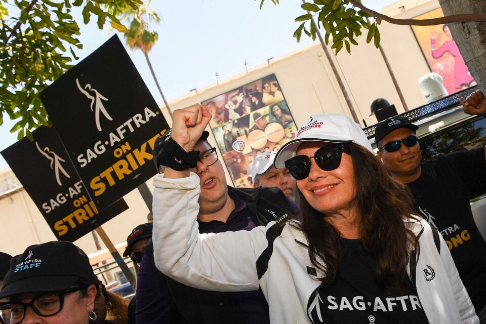 Fran Drescher encabeza la huelga del sindicato de actores (SAG-AFTRA). (Fuente: AFP)
