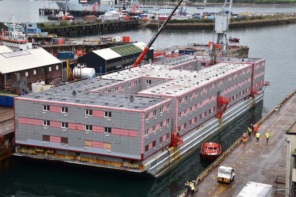  Bibby Stockholm, la cárcel flotante de Inglaterra