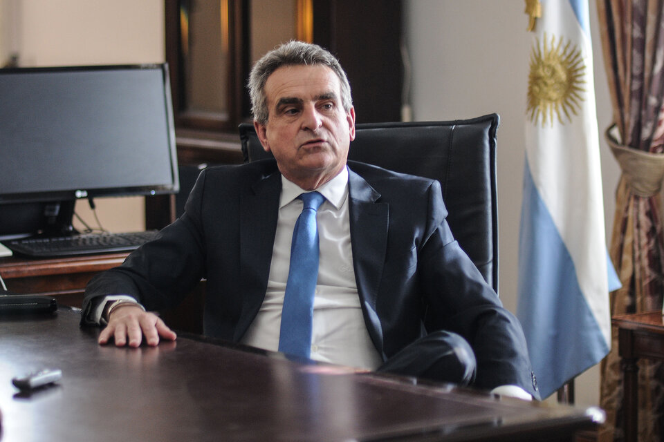 El jefe de Gabinete y precandidato a vicepresidente de Unión por la Patria (UxP), Agustín Rossi. (Fuente: Guadalupe Lombardo)