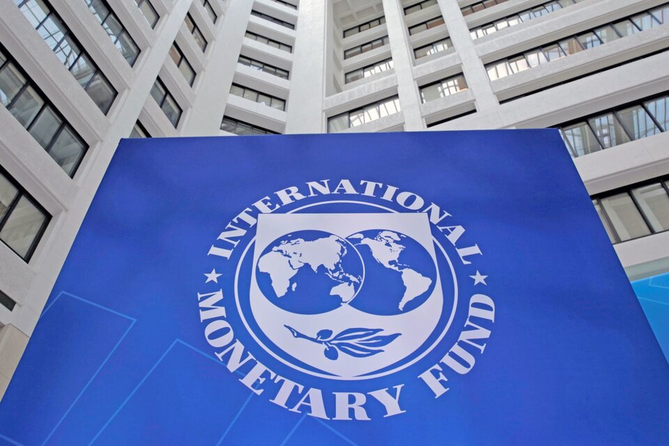 A partir del acuerdo con el FMI, ingresarán 7500 millones de dólares en agosto. (Fuente: AFP)