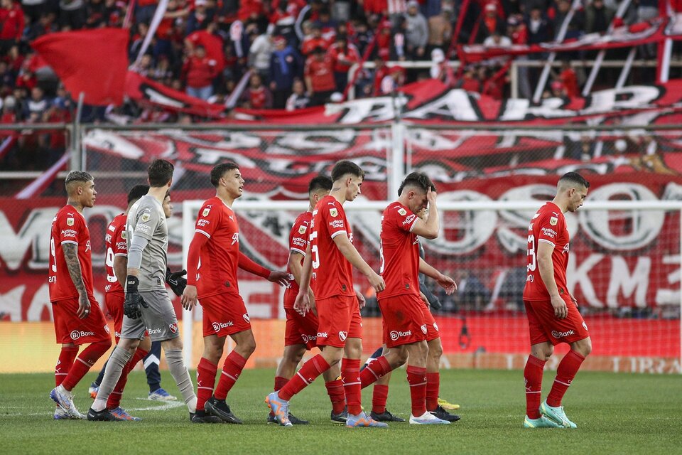 Independiente perdió 2 a 0 con Boca como local por la última fecha (Fuente: NA)