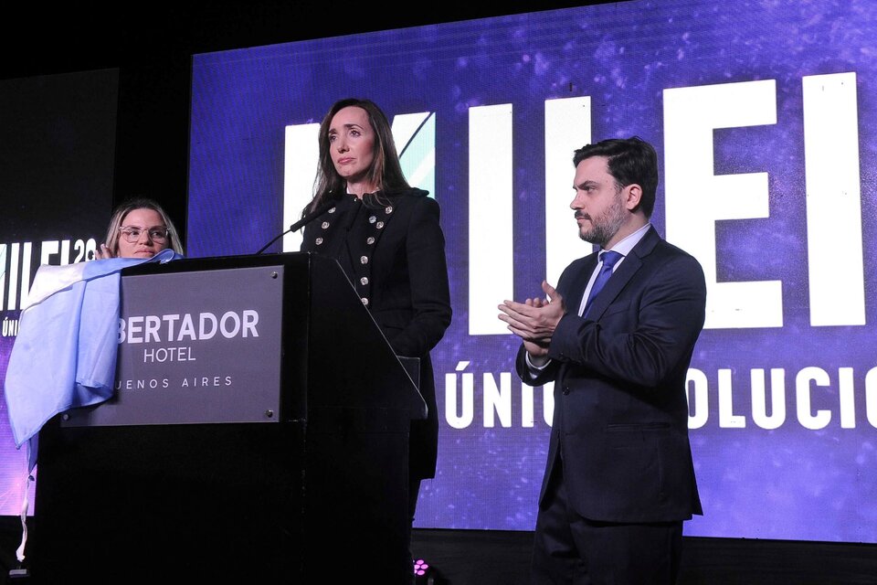 Victoria Villarruel, presidenta del Centro de Estudios Legales sobre el Terrorismo y sus Víctimas, acompaña a Milei en su lista. (Fuente: Télam)