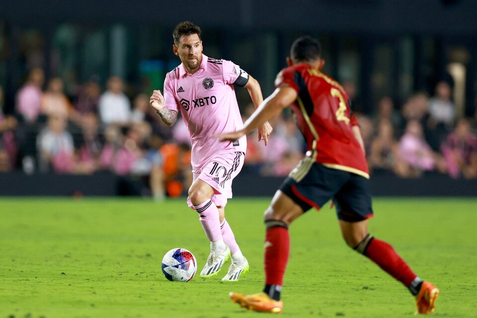 Lionel Messi se está divirtiendo y mucho en el fútbol norteamericano (Fuente: AFP)