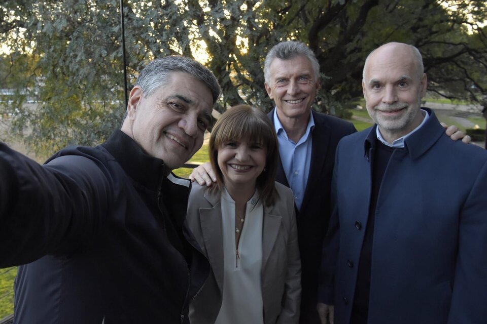 El apoyo a Jorge Macri fue el motivo de la foto de familia con Bullrich, Rodríguez Larreta y Mauricio Macri.
