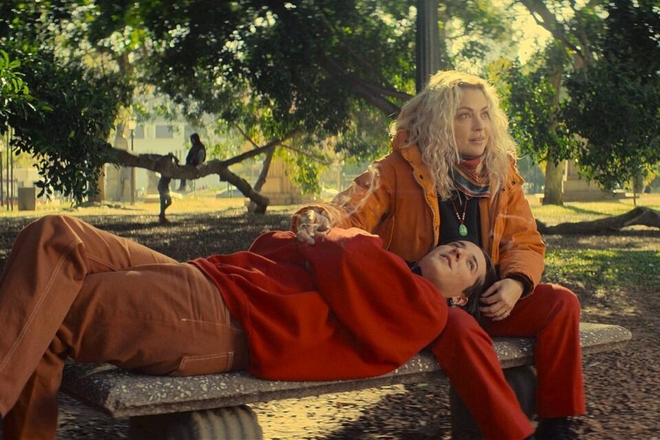 Hasta el 16/8, el cine universitario está pasando película de Dolores Fonzi sobre la relación de una madre, un hijo y su mundo compartido (Fuente: Blondi | Prensa)