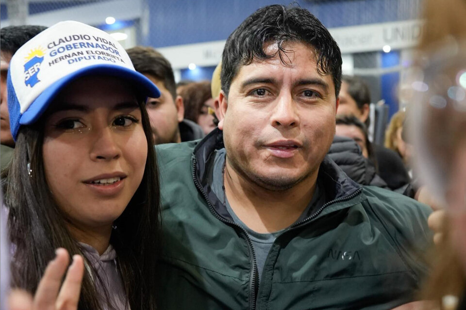 Claudio Vidal ganó las elecciones a gobernador de Santa Cruz (Fuente: NA)