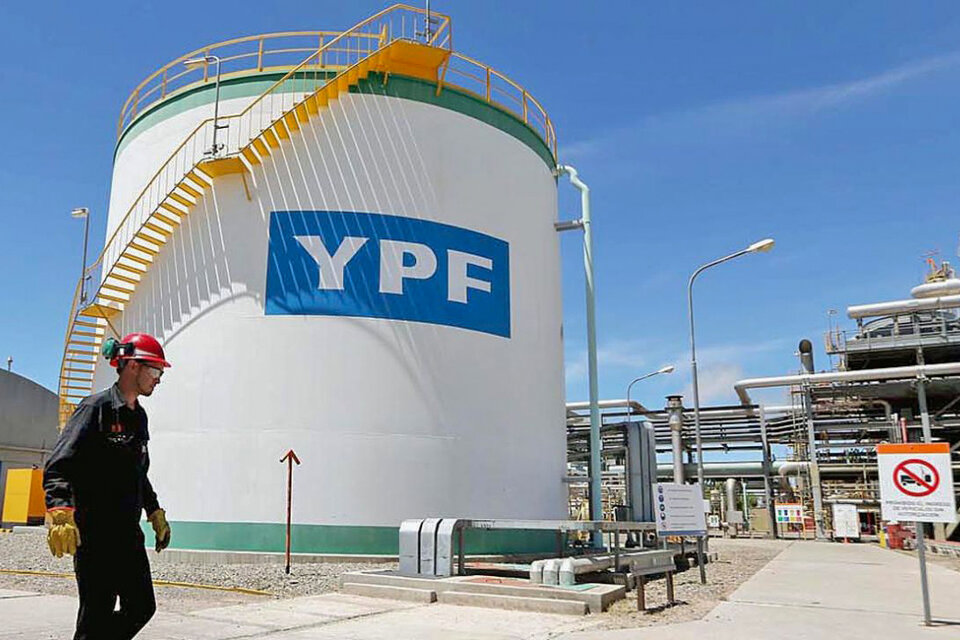 YPF tiene reservas por 75 mil millones de dólares que puede monetizar en el corto plazo.