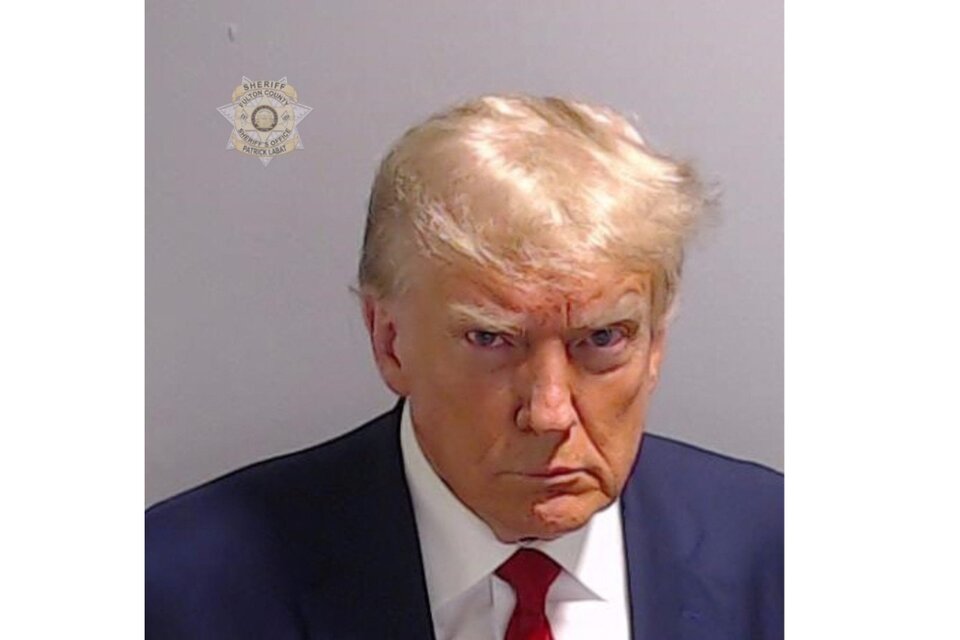 Foto de prontuario policial de Donald Trump. (Fuente: AFP)