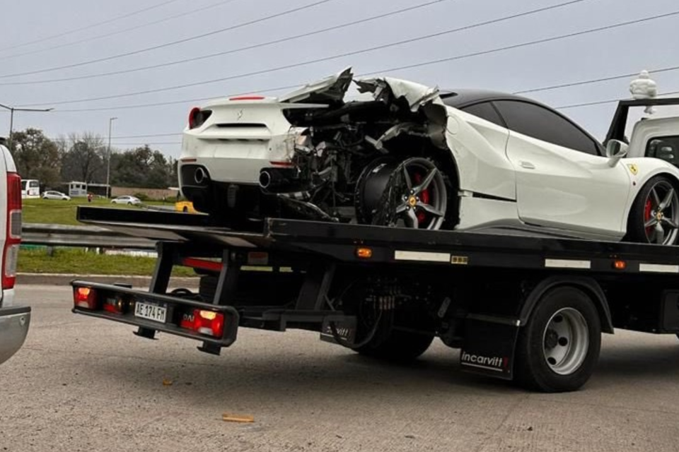 Panamericana: un choque destrozó una Ferrari valuada en más de 600 mil dólares (Fuente: Twitter)