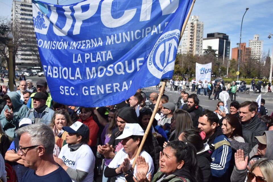 En el marco del conflicto, UPCN movilizó esta semana en La Plata.