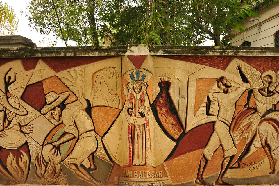 Mural en honor a San Baltasar en el barrio Camba Cuá en la Ciudad de Corrientes (Fuente: Nicolás Parodi)