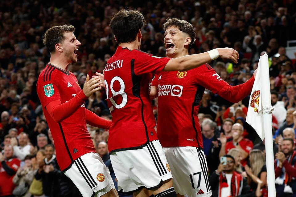 Manchester United sonríe en la EFL Cup con el aporte de Garnacho (Fuente: NA)