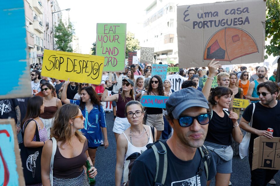 Protesta en Lisboa por la crisis habitacional.  (Fuente: EFE)