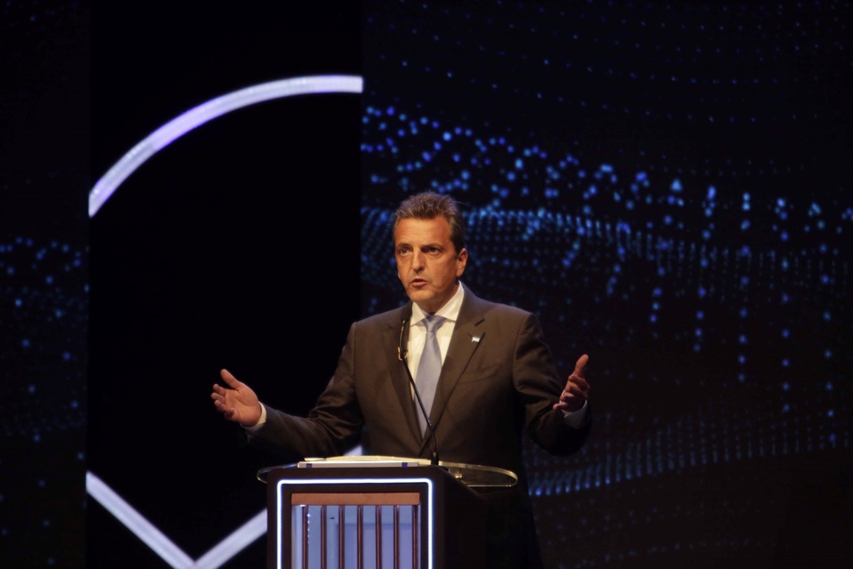 Sergio Massa durante el primer debate presidencial de cara a las generales (Fuente: Télam)