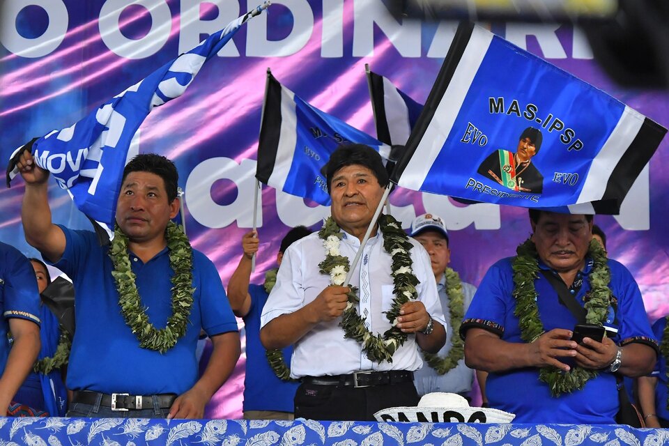 El ex presidente de Bolivia Evo Morales en el congreso del Movimiento Al Socialismo en Lauca Ñ.  (Fuente: EFE)