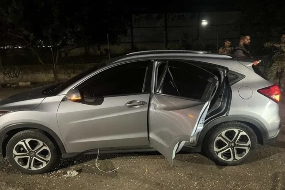 La camioneta Honda HRV donde fueron encontrados tres cadáveres. Imagen: Policía de Río de Janeiro