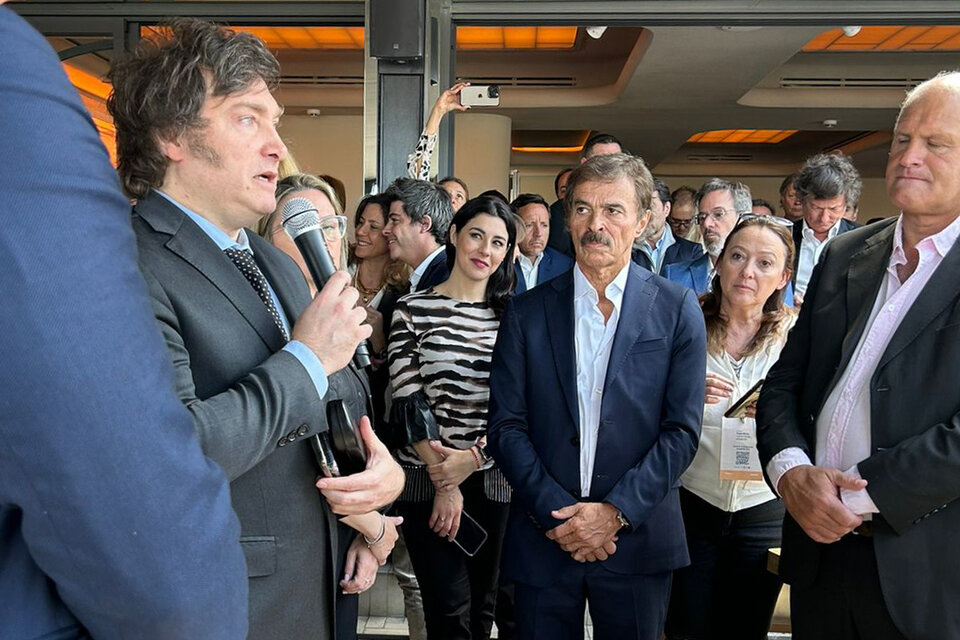 Javier Milei en su encuentro con empresarios en paralelo con el Coloquio de Idea.