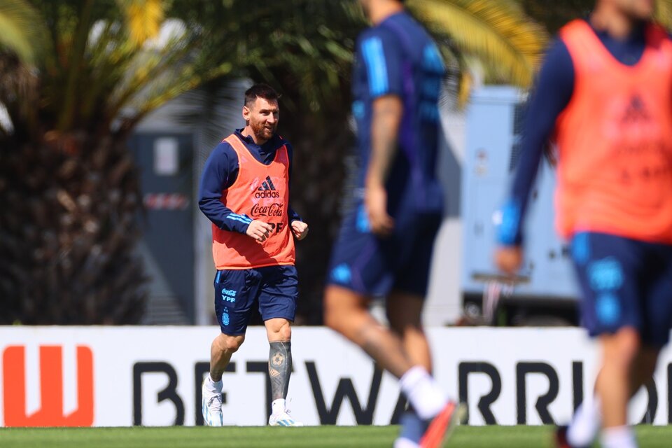 Lionel Messi en versión entrenamiento de la Selección (Fuente: Prensa AFA)