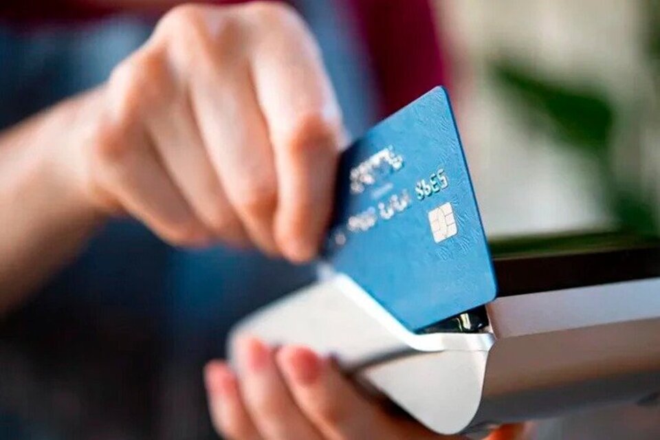 Un tercio de las compras en super se hacen con tarjetas de débito