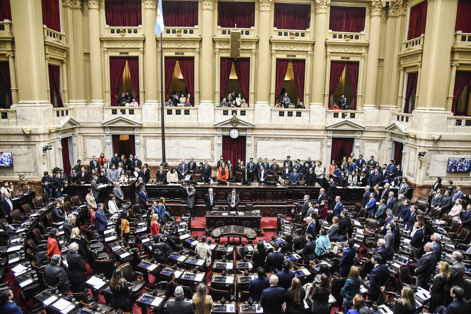 El domingo se eligen 35 diputados de origen bonaerense y tres senadores. 