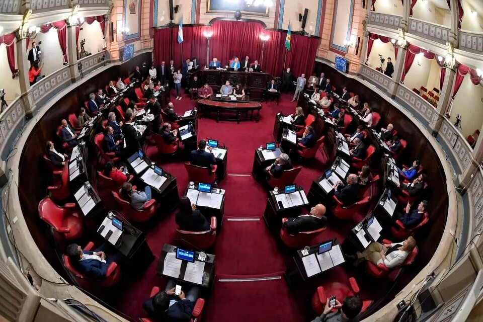 El Senado de la Provincia vuelve a tener mayoría peronista. 