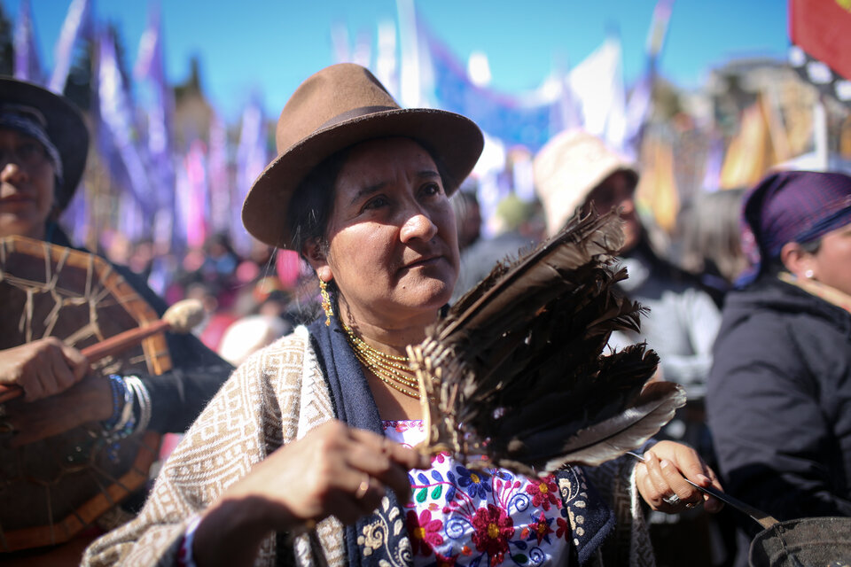 Avelina Rogel -Mamá Ave-, sanadora y autoridad espiritual del territorio Kitu Kara, es parte de la CONAIE (Confederación de Nacionalidades Indígenas del Ecuador) (Fuente: Jose Nico)
