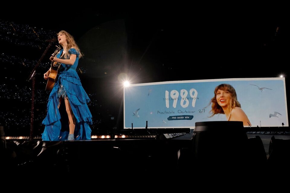 En las últimas comenzó la construcción del escenario para el show de Swift en el estadio Monumental  (Fuente: AFP)