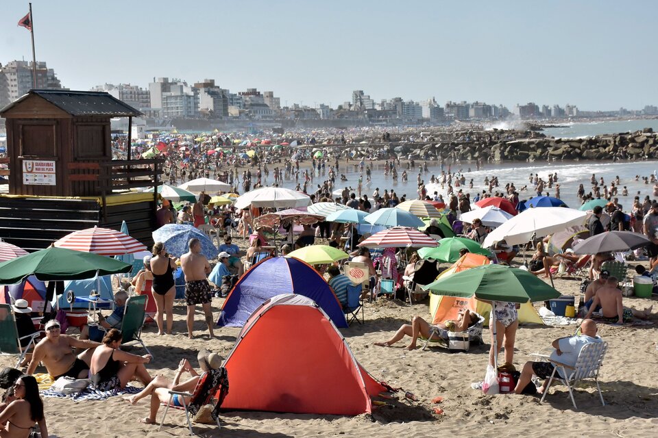 Mar del Plata, uno de los destinos bonaerense más elegidos en el verano (Fuente: NA)