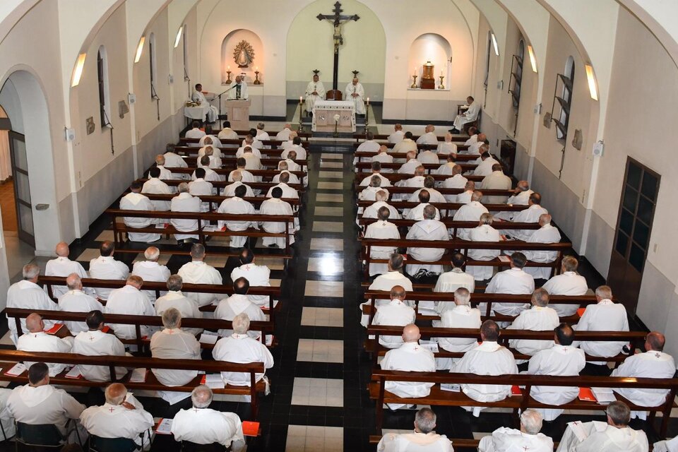Los obispos católicos se reúnen durante toda esta semana en Pilar.  (Fuente: Episcopado)