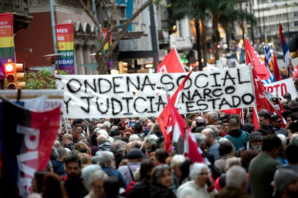 Sindicatos, partidos y estudiantes contra Lacalle Pou. (Fuente: PIT-CNT)