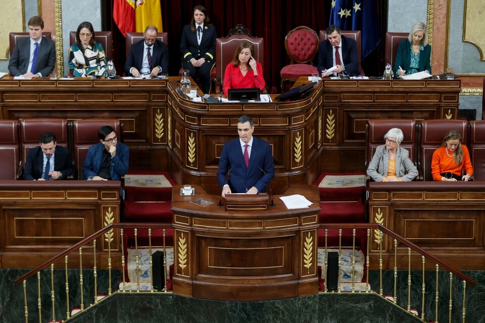 Dscurso dep Sánchez en el debate parlamentario por su investidura.  (Fuente: EFE)