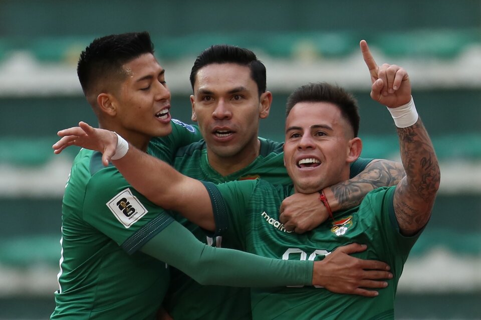 Eliminatorias Sudamericanas: Bolivia venció a Perú y sumó sus primeros tres puntos (Fuente: EFE)