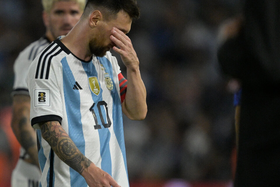 Lionel Messi en la derrota en La Bombonera vs Uruguay. (Fuente: AFP)