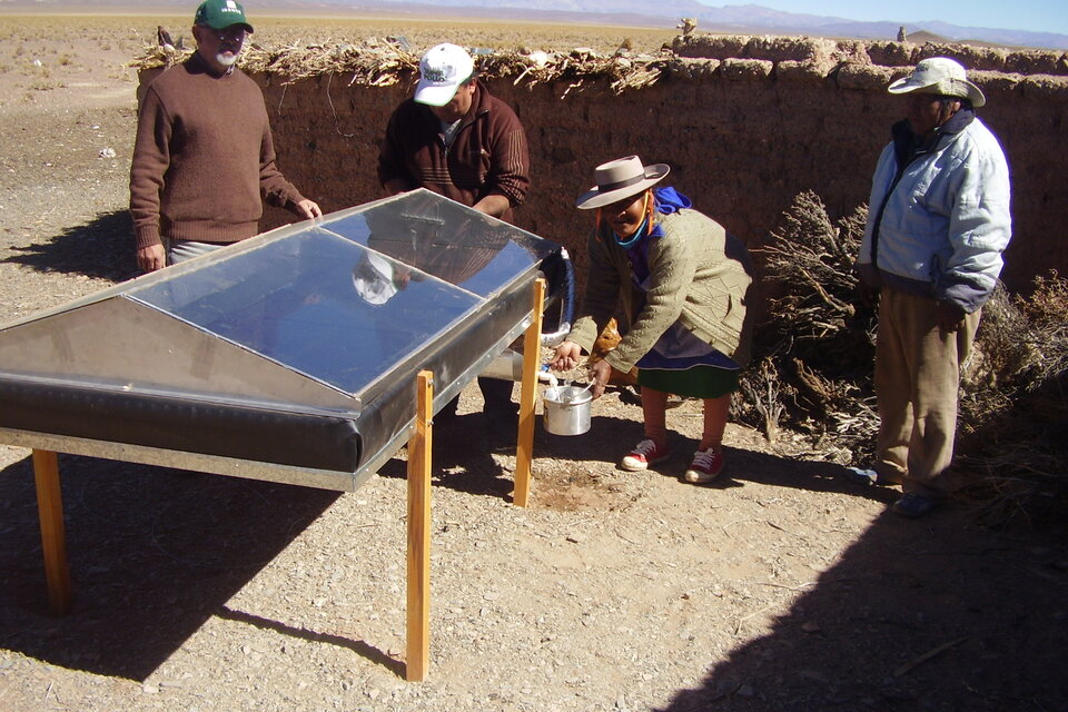 Destiladores solares, tecnología desarrollada por el INENCO.  (Fuente: Gentileza INENCO)