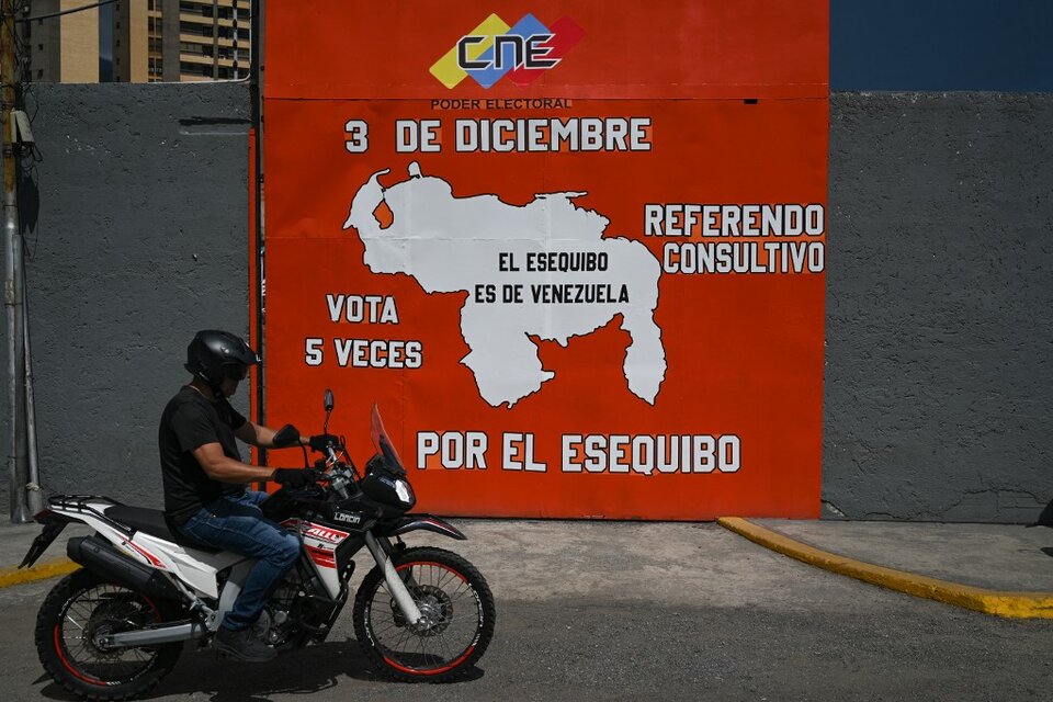 Venezuela convocó a un referéndum para  otorgar la nacionalidad a los 125.000 habitantes de la región en disputa. (Fuente: AFP)