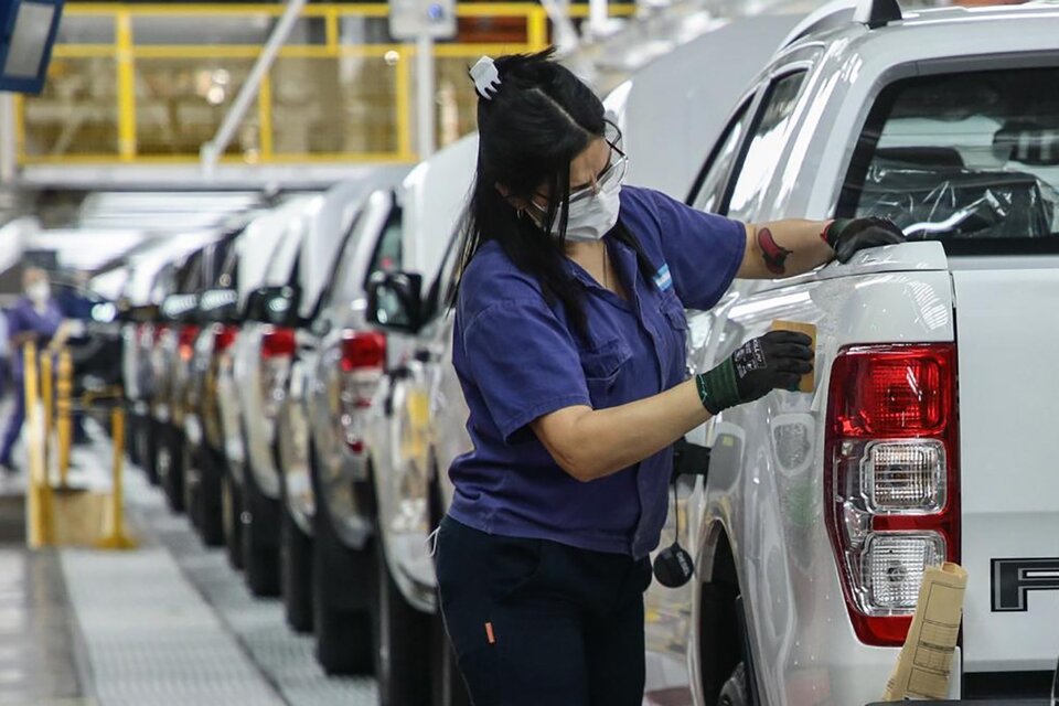 La producción nacional de vehículos creció 6 por ciento (Fuente: Télam)