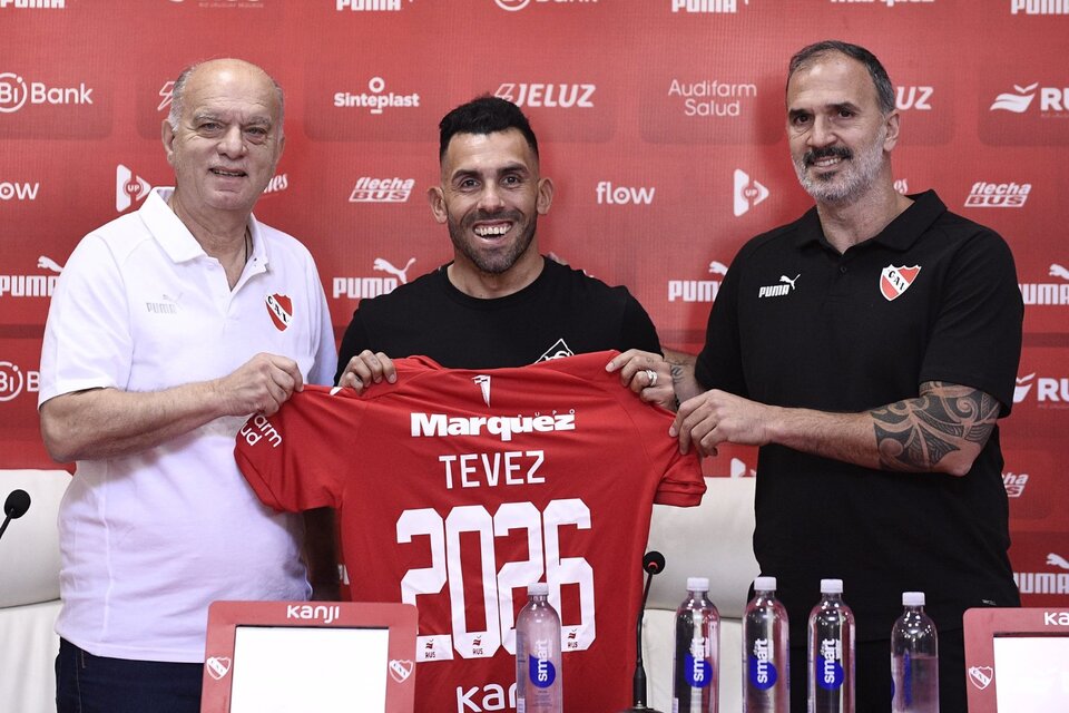 Tevez seguirá en el club de Avellaneda (Fuente: NA)