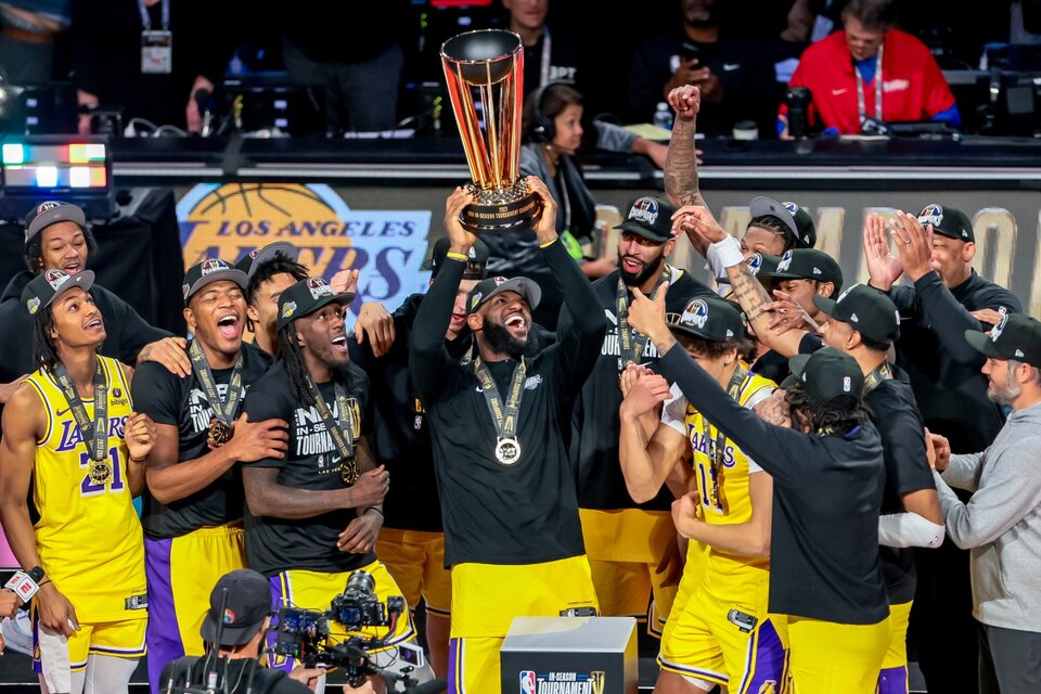 Los Angeles Lakers ganaron la primera edición de la Copa NBA (Fuente: EFE)