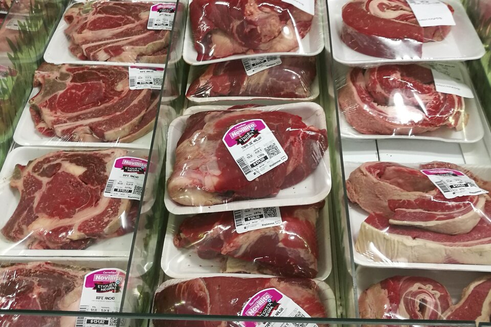 798241-carne_0