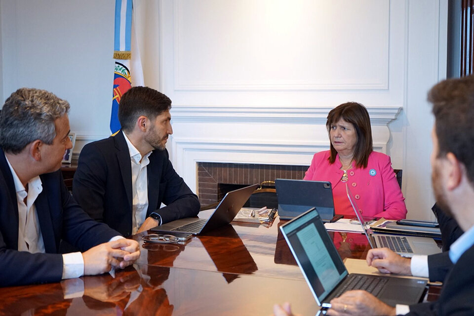 Javkin y Pullaro fueron recibidos por Bullrich.