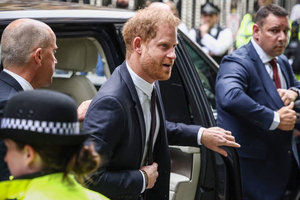  El príncipe Harry llegando al juzgado en Londres.