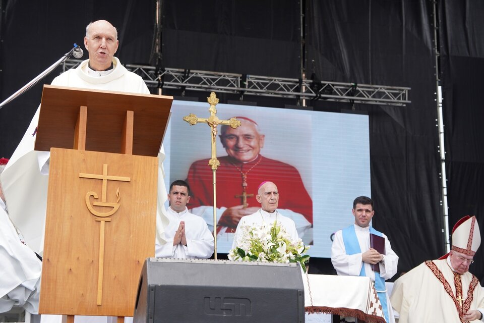 La ceremonia de beatificación del cardenal Eduardo Pironio, que es encabezada por un enviado del Papa Francisco, el cardenal Francisco Vérgez Alzaga. (Fuente: Télam)
