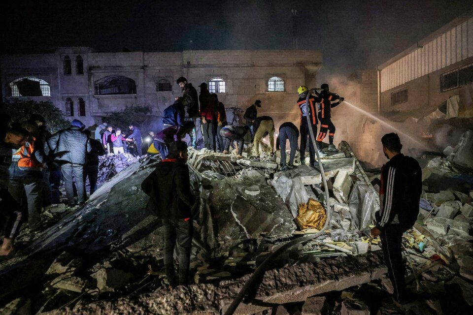 Familias enteras terminan enterradas vivas a diario en Gaza.  (Fuente: AFP)
