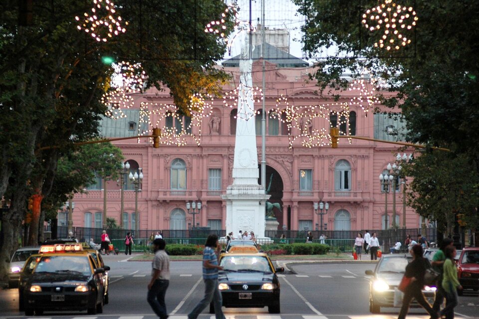 Luego del temporal, así estará el tiempo en la Ciudad de Buenos Aires durante la semana previa a Navidad. (Fuente: NA)