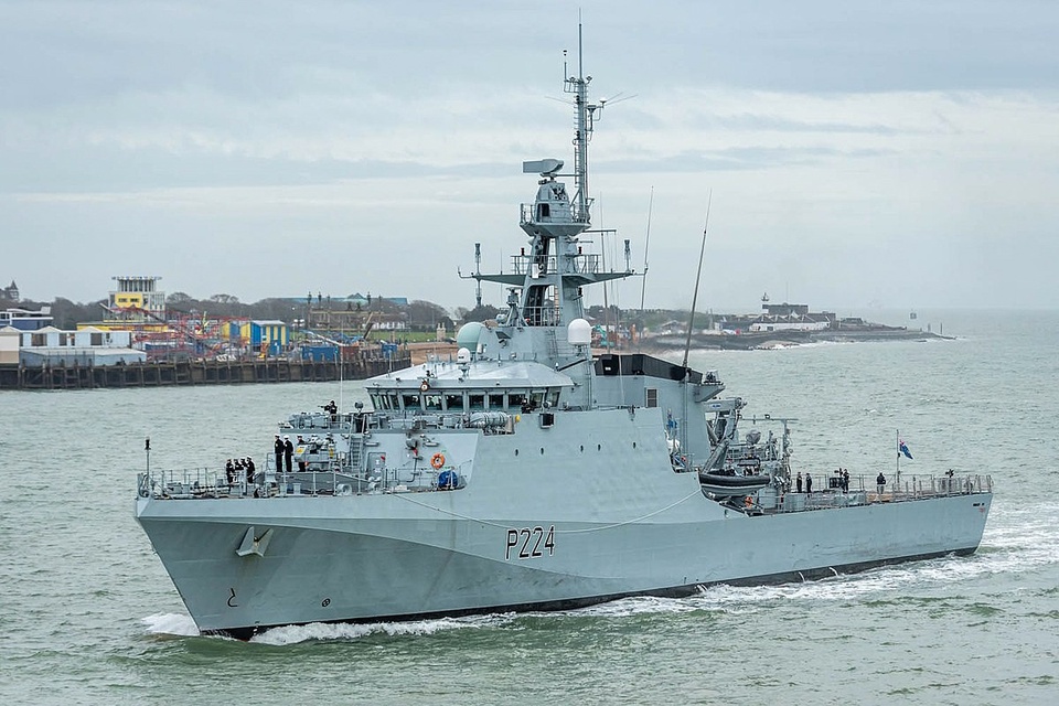 Londres envió el buque HMS Trent a Guyana. 