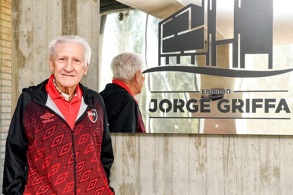 El Centro de Entrenamiento de Newell's se llama Jorge Griffa. Homenaje en vida. (Fuente: Prensa Newell's)