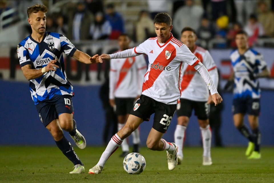 Nacho Fernández arrancó como titular el amistoso ante Monterrey (Fuente: NA)