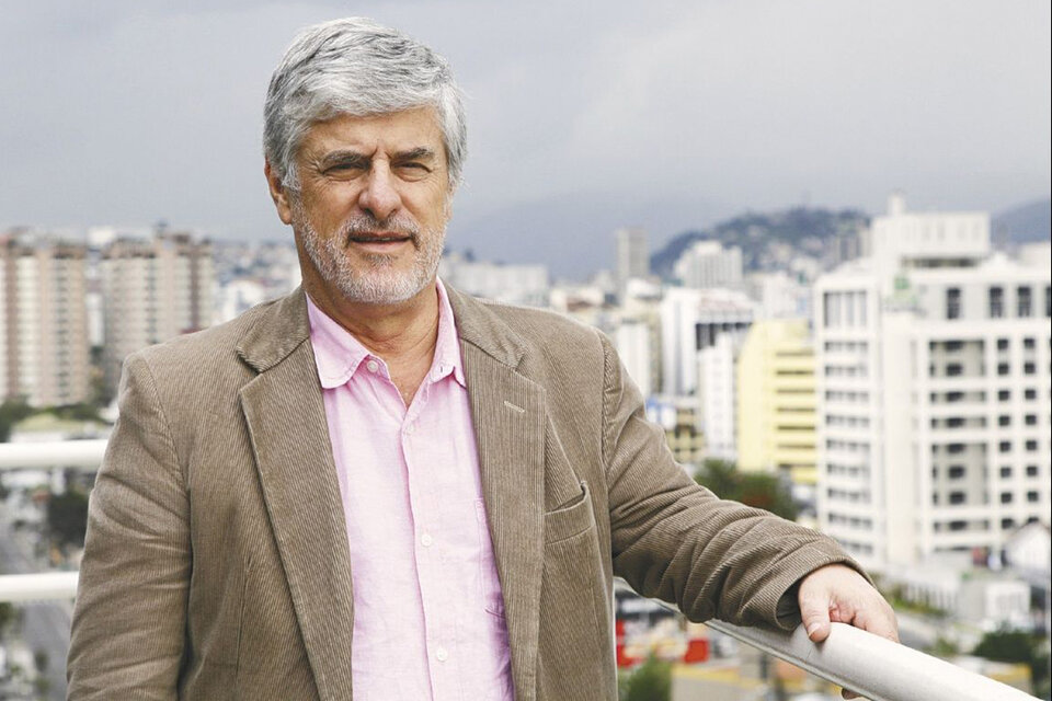 Fernando Carrión, analista político y académico. 