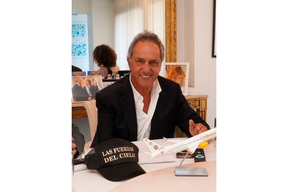 El largo y sinuoso camino político del flamante libertario Daniel Scioli