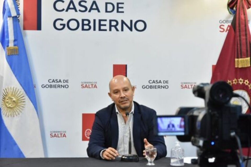 Carlos Saravia, presidente del Ente Regulador. 